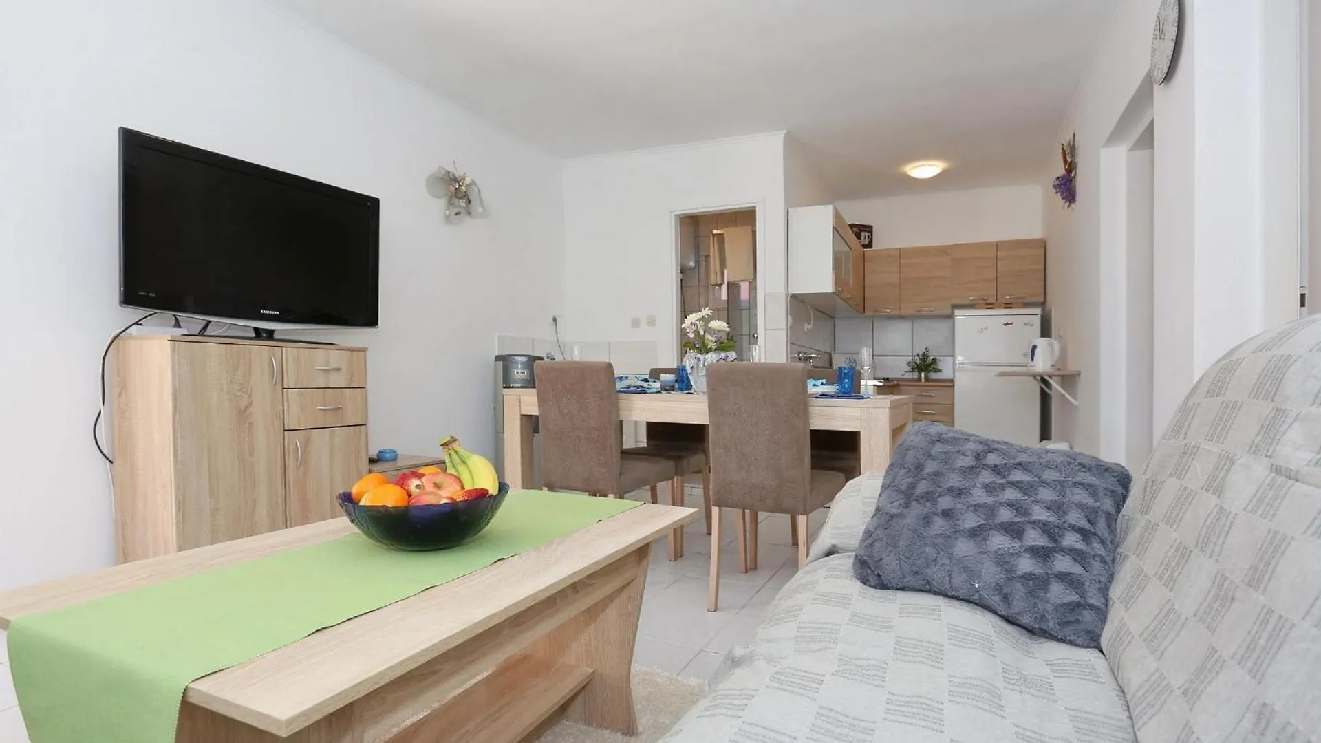Apartments Marino 维尔