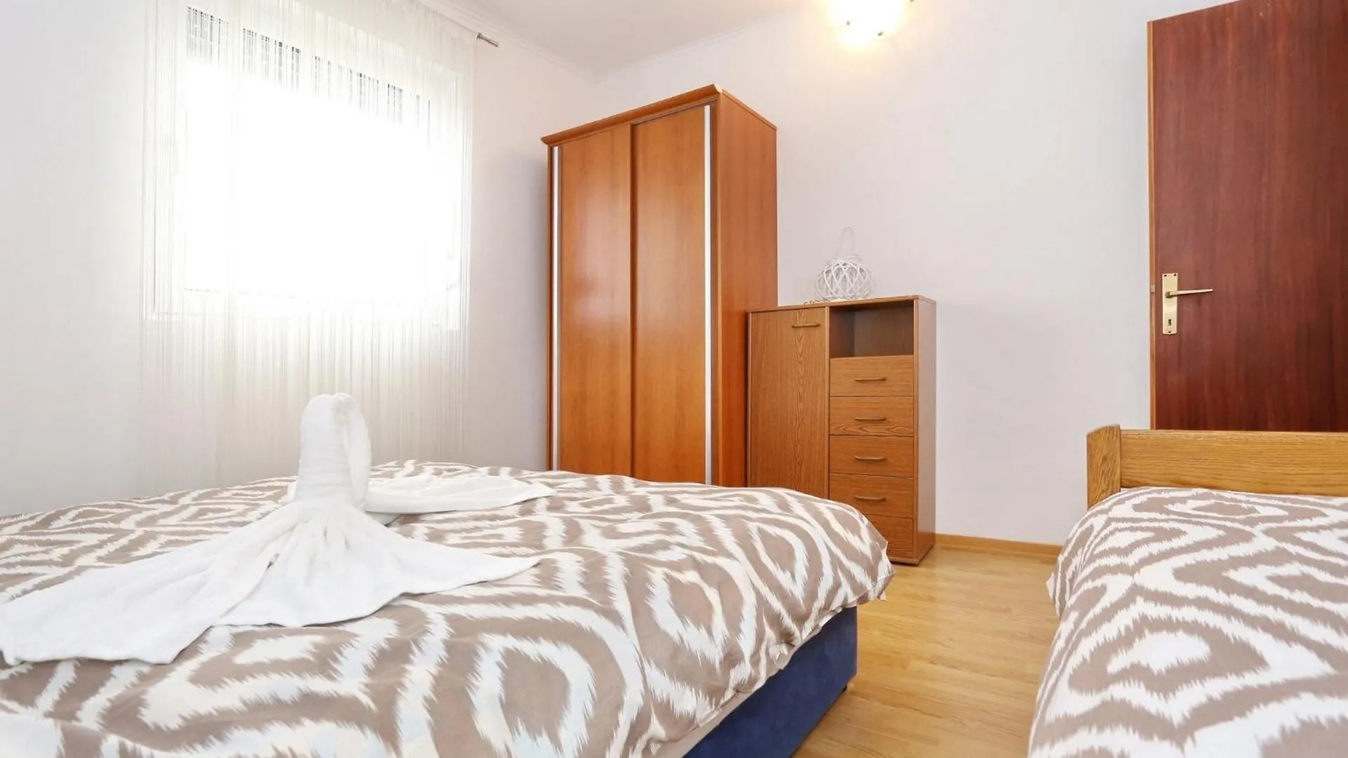 Apartments Marino 维尔 0*,  克罗地亚